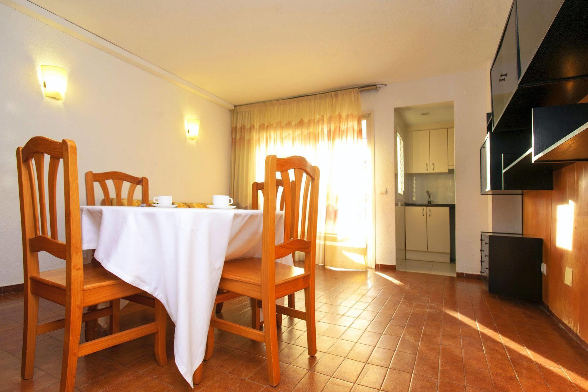 Apartamentos Alboran-Arysal Σαλού Εξωτερικό φωτογραφία